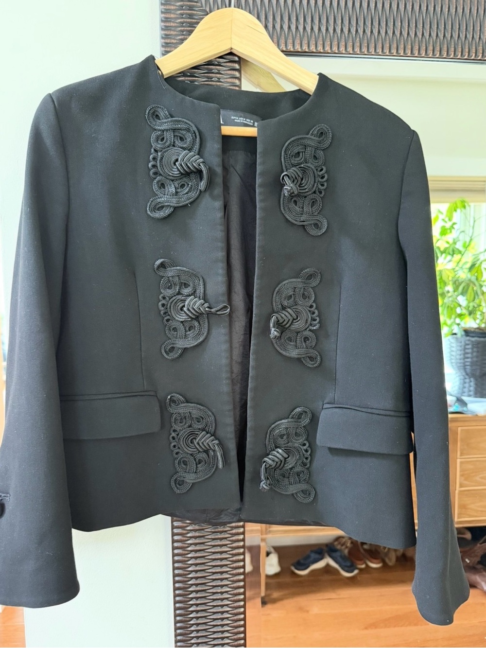 Zara black blazer with embroidered closure buttons Asian inspired , size M